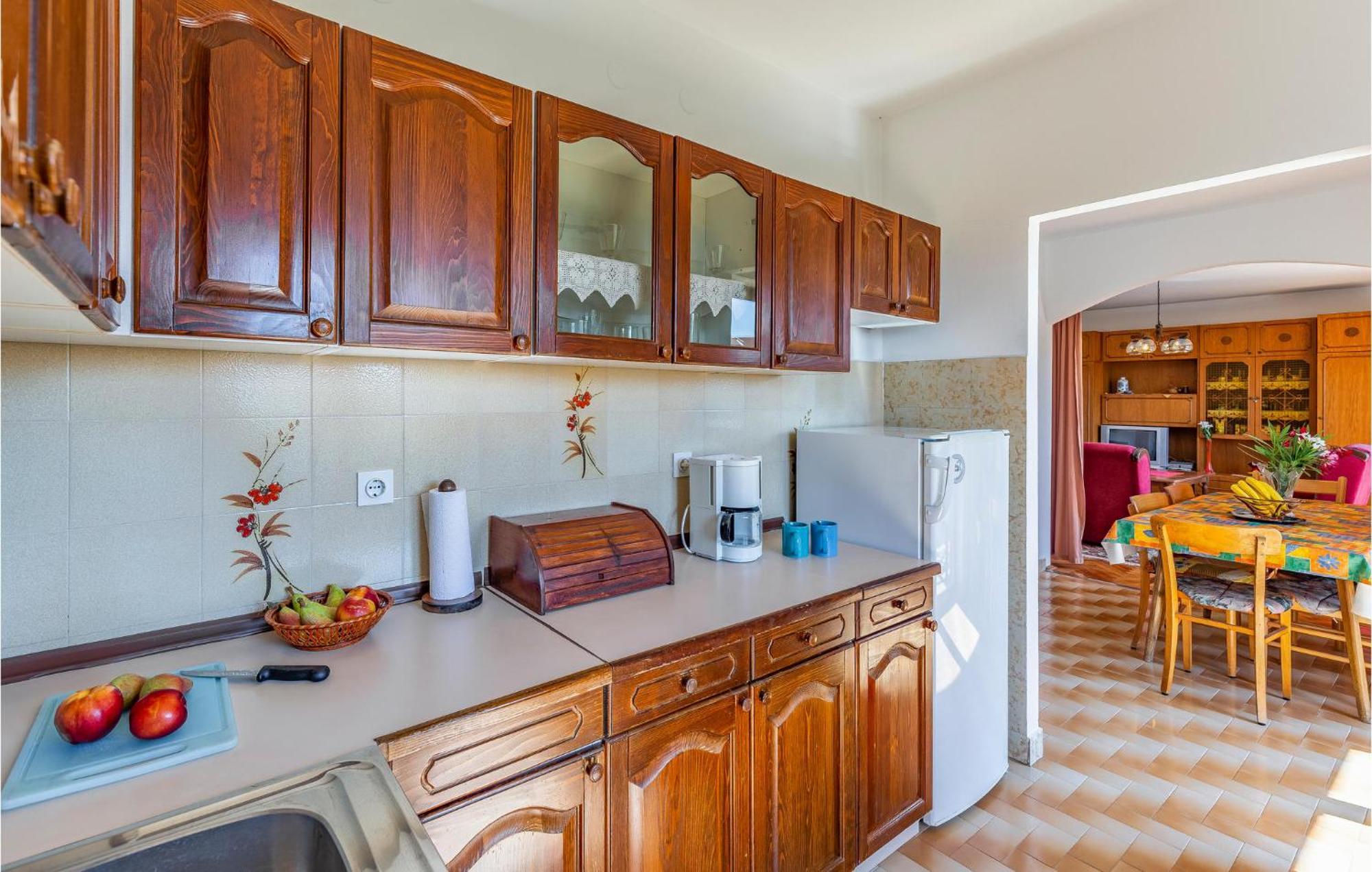 Awesome Apartment In Medulin With Kitchen 외부 사진