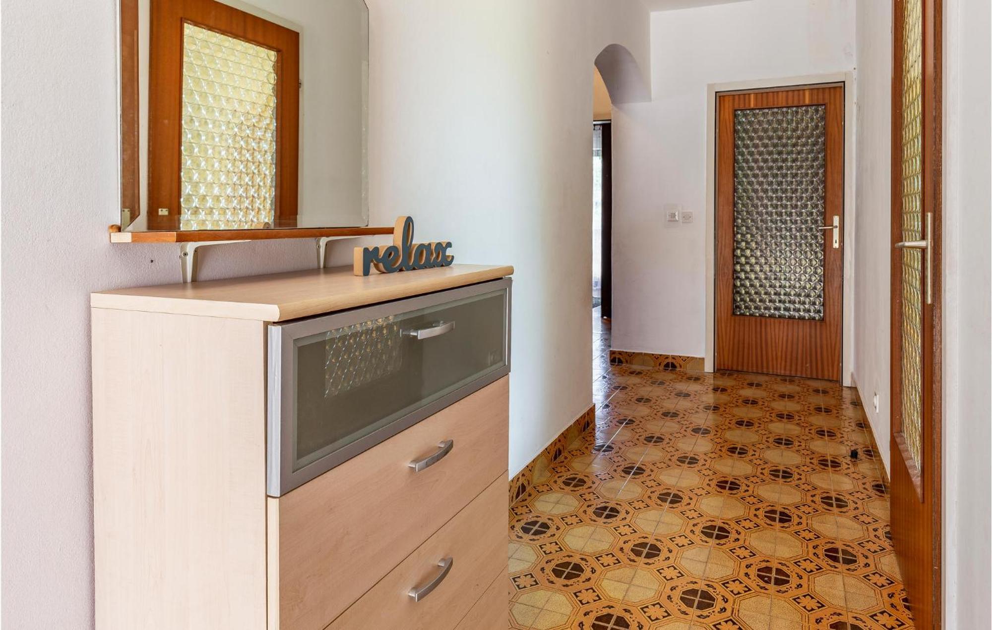 Awesome Apartment In Medulin With Kitchen 외부 사진